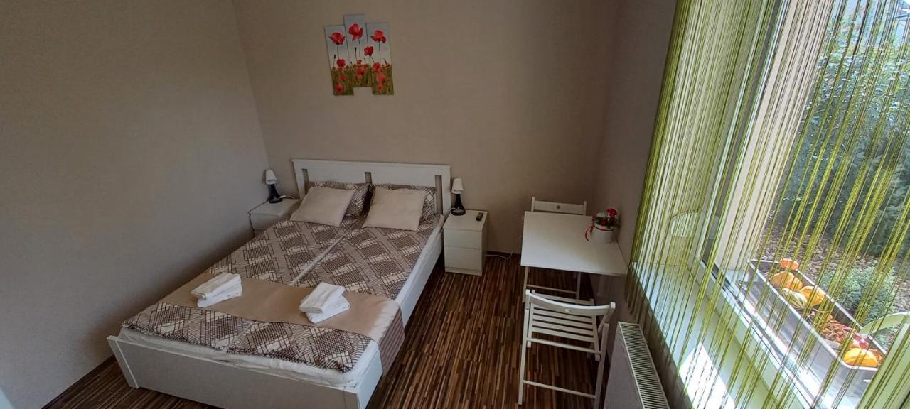 Barben Apartman Морахалом Номер фото